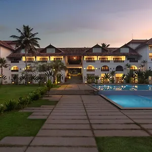 Estuary Sarovar Premiere Island Resort